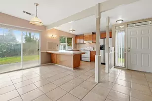 8778 Cling Ct, Elk Grove, CA 95624 - Photo 10