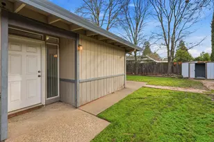 8778 Cling Ct, Elk Grove, CA 95624 - Photo 2