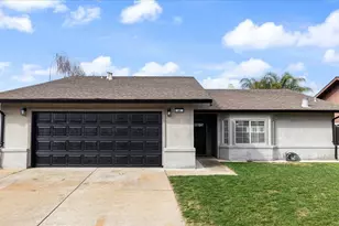 48 Obsidian Dr, Oakdale, CA 95361 - Photo 4