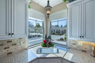 1129 Volonne Dr, Roseville, CA 95747 - Photo 14