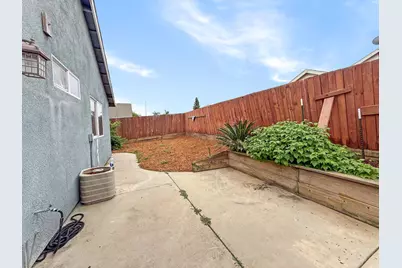 2196 Roberta Avenue, Marysville, CA 95901 - Photo 12