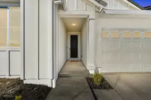 12713 Mission Peak Wy, Rancho Cordova, CA 95742 - Photo 10