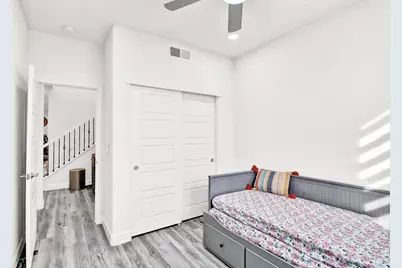 3843 Stanwick Avenue, Sacramento, CA 95835 - Photo 22