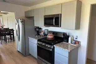 405 E Longview Ave, Stockton, CA 95207 - Photo 8