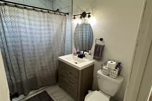 405 E Longview Ave, Stockton, CA 95207 - Photo 32