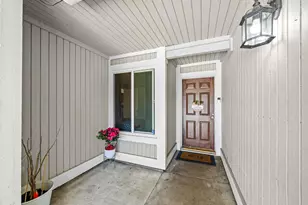 10 Smokey Leaf Ct, Sacramento, CA 95838 - Photo 6