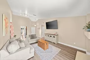 10 Smokey Leaf Ct, Sacramento, CA 95838 - Photo 12