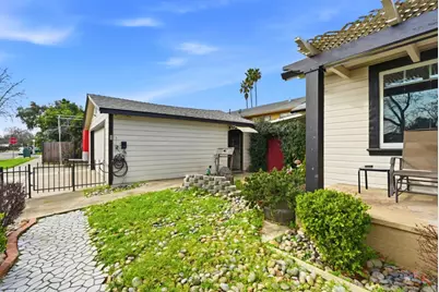 211 N Garfield Street, Lodi, CA 95240 - Photo 34