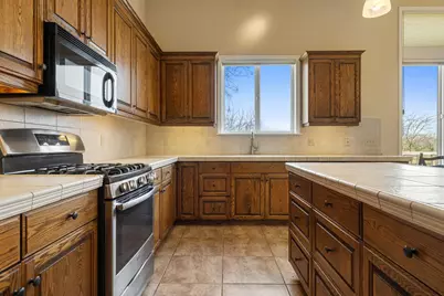 2306 Young Road, Modesto, CA 95358 - Photo 10