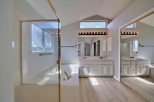 1900 Berryessa Dr, Modesto, CA 95358 - Photo 36