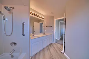 1900 Berryessa Dr, Modesto, CA 95358 - Photo 48