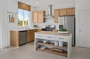 322 Miramar Dr, Lathrop, CA 95330 - Photo 6