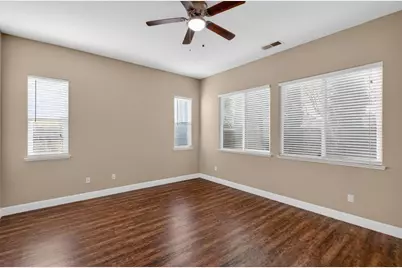 6900 Elvora Way, Elk Grove, CA 95757 - Photo 30