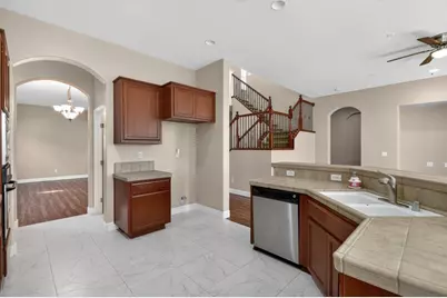 6900 Elvora Way, Elk Grove, CA 95757 - Photo 24