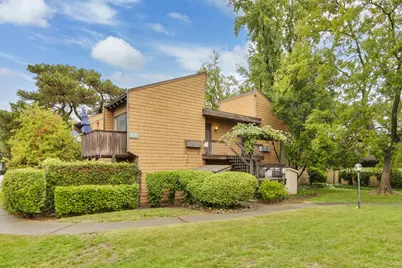 820 Woodside Lane #7, Sacramento, CA 95825 - Photo 2