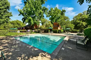 820 Woodside Ln, Sacramento, CA 95825 - Photo 36