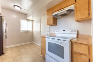 5852 N Haven Dr, North Highlands, CA 95660 - Photo 10