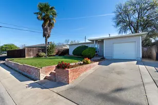 5852 N Haven Dr, North Highlands, CA 95660 - Photo 1