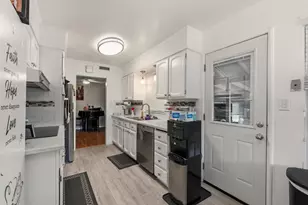 4965 I Pkwy, Sacramento, CA 95823 - Photo 8