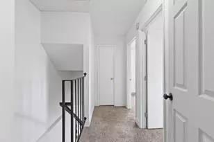 4728 Greenholme Dr, Sacramento, CA 95842 - Photo 18