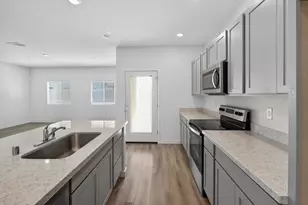 8825 Stratham Wy, Elk Grove, CA 95758 - Photo 22