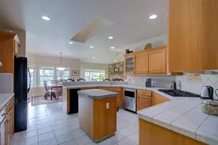18413 Sycamore Ave, Patterson, CA 95363 - Photo 22