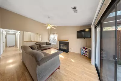1116 Cedar Creek Drive #4, Modesto, CA 95355 - Photo 8
