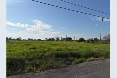 3651 Seymour Avenue, West Sacramento, CA 95691 - Photo 2