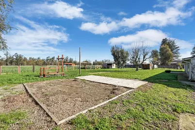 13393 E Jahant Road, Acampo, CA 95220 - Photo 30
