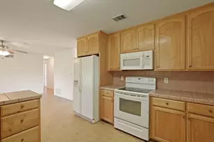 13393 E Jahant Rd, Acampo, CA 95220 - Photo 14