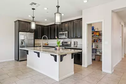 7345 Tawny Port Way, Sacramento, CA 95829 - Photo 10