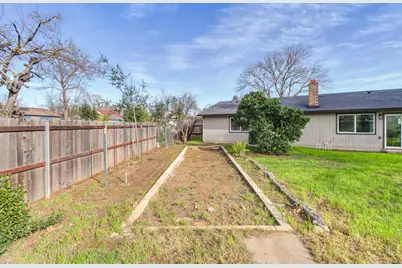 4810 47th Street, Sacramento, CA 95820 - Photo 42