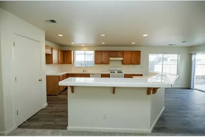 2012 Spring Lane, Modesto, CA 95356 - Photo 18
