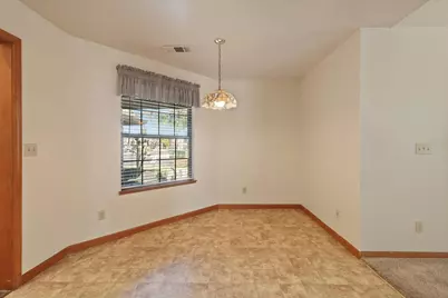 1560 Snapdragon Way, Manteca, CA 95336 - Photo 10