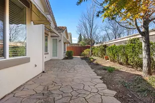 2160 Arlington Dr, Roseville, CA 95747 - Photo 40