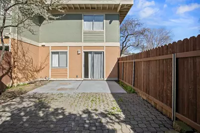 1560 Drake, Davis, CA 95616 - Photo 14