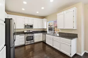 1384 Walden Dr, Folsom, CA 95630 - Photo 22