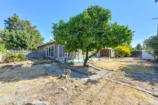 1056 Entrada Rd, Sacramento, CA 95864 - Photo 46