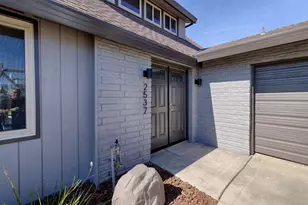 2537 Reiner Way, Sacramento, CA 95833 - Photo 2