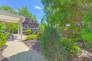 2128 Land End Loop, Roseville, CA 95747 - Photo 58