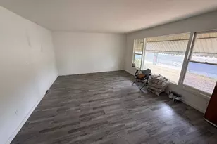 921 Rivera Dr, Sacramento, CA 95838 - Photo 30
