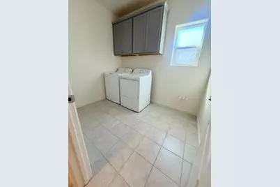 713 Betten Street, Los Banos, CA 93635 - Photo 8