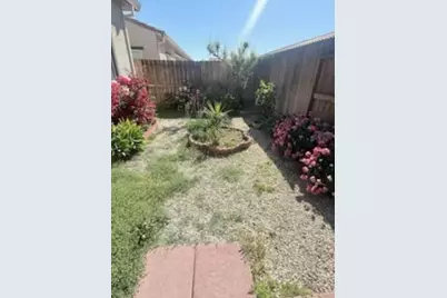 713 Betten Street, Los Banos, CA 93635 - Photo 32