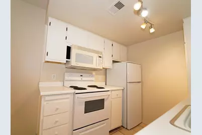 975 Fulton Avenue #487, Sacramento, CA 95825 - Photo 4