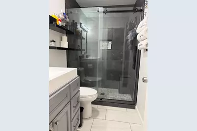 2021 W Acacia Street, Stockton, CA 95203 - Photo 14