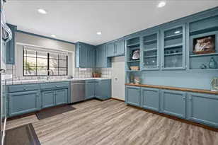 3401 Riverdale Way, Carmichael, CA 95608 - Photo 14