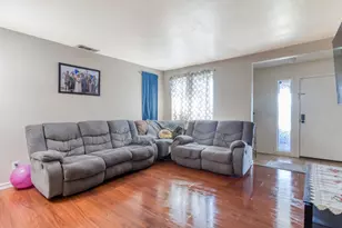 13301 Bentley St, Waterford, CA 95386 - Photo 6