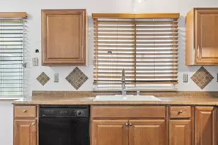 7828 Delaney Dr, Antelope, CA 95843 - Photo 12