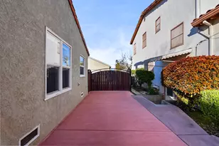 956 J St, Los Banos, CA 93635 - Photo 24