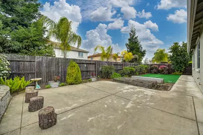 2233 Hightrail Way, Roseville, CA 95747 - Photo 26